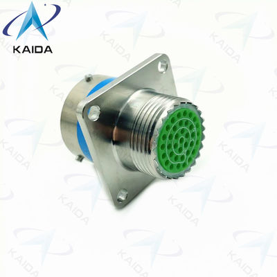 7.5 Un connettore MIL-DTL-38999 I in acciaio inossidabile passivato