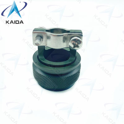 Connettore di cadmio verde oliva rettilineo nella serie M85049 di chiusura automatica M85049/38S15W