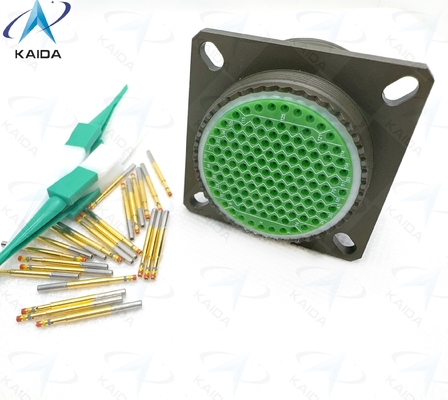 Valore nominale di tensione 500V MIL-DTL-38999 Serie Ⅲ Finitura contatti oro per prestazioni. Guscio composito verde oliva cadmio. D38999/20MJJ35SN 128 Pin femmina