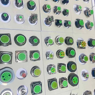 Connettore affidabile con robusto stile di montaggio cavo Ms3112e14-19s Connettore elettrico aerospaziale